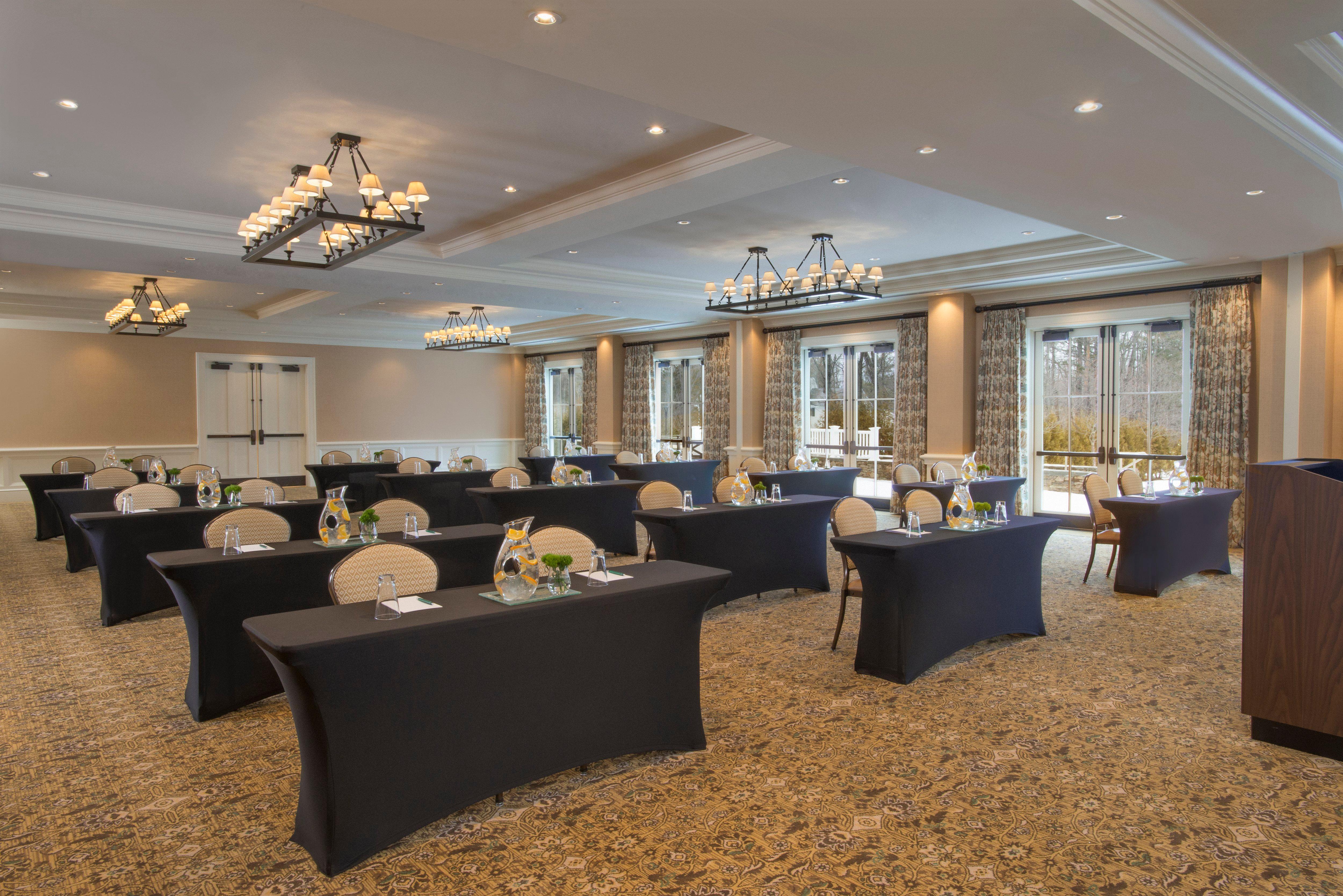 Kimpton Taconic Hotel By Ihg Манчестър Екстериор снимка